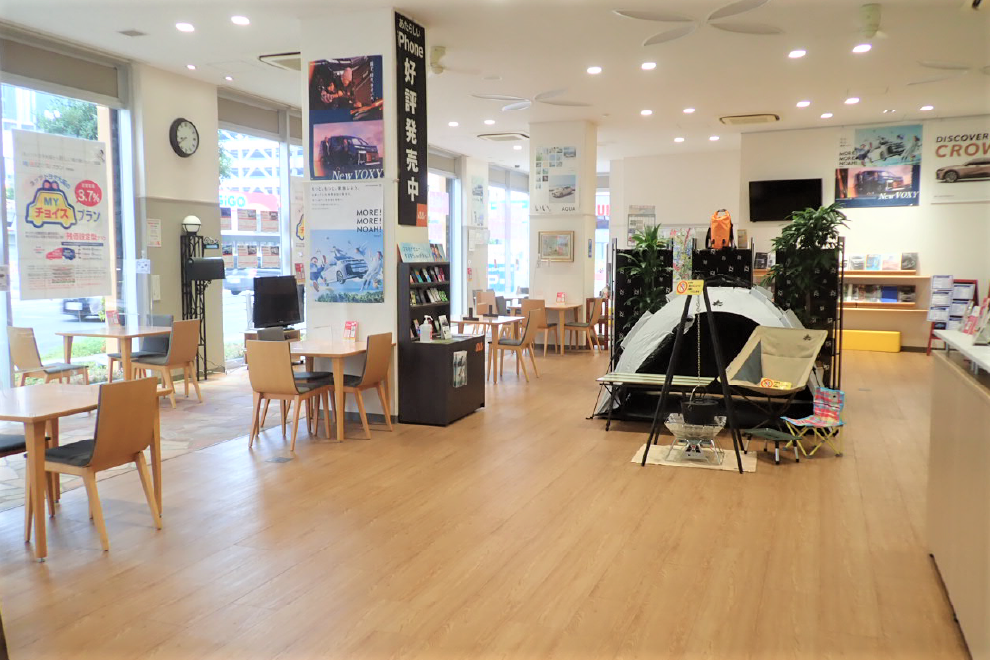YB　店内１