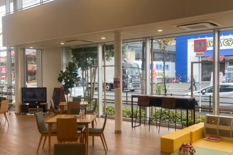 FB　店内