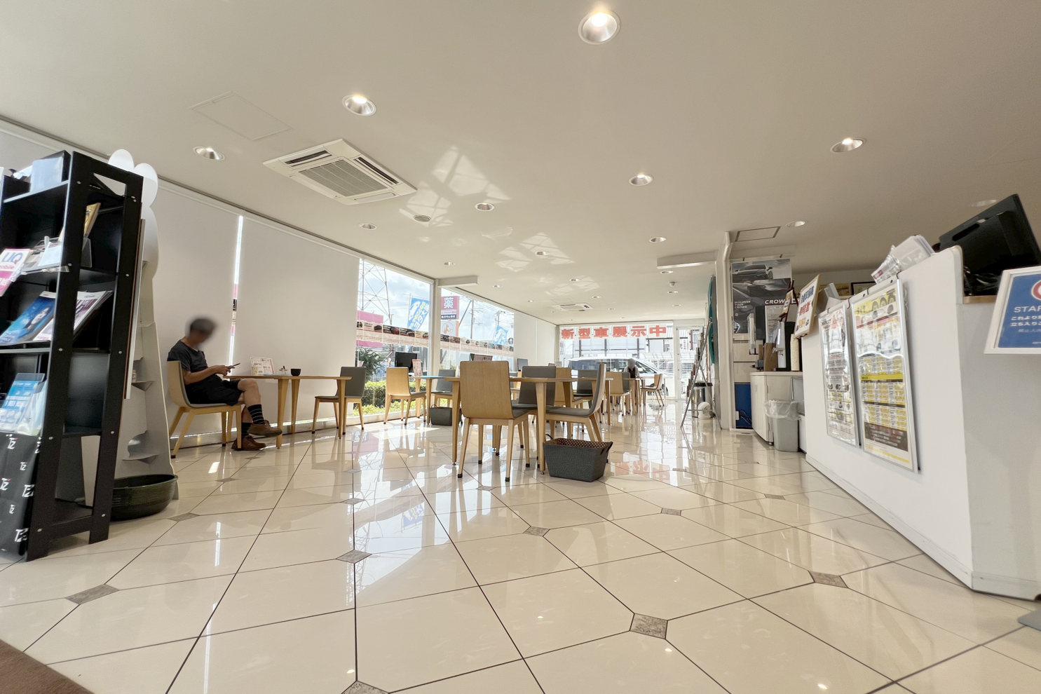 四條畷店ショールーム